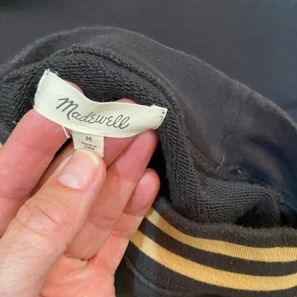 Madewell Sweatshirt, Size Medium, Black/Tan - Picture 6 of 11